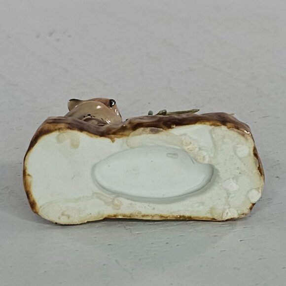 Vintage Miniature Owl Sitting On Log Mouse Ivy Berries Grapes Figure Ceramic - Picture 6 of 8
